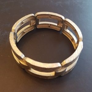 Loft bracelet